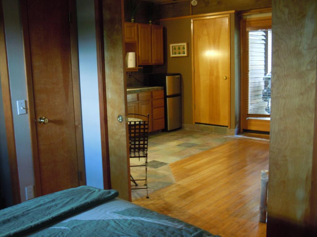 Maui What A Wonderful World Bed & Breakfast ไวเลอา ห้อง รูปภาพ