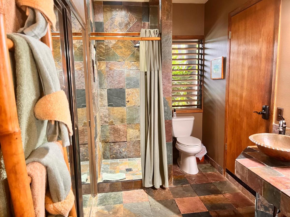 Maui What A Wonderful World Bed & Breakfast ไวเลอา ภายนอก รูปภาพ