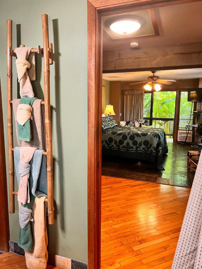 Maui What A Wonderful World Bed & Breakfast ไวเลอา ภายนอก รูปภาพ
