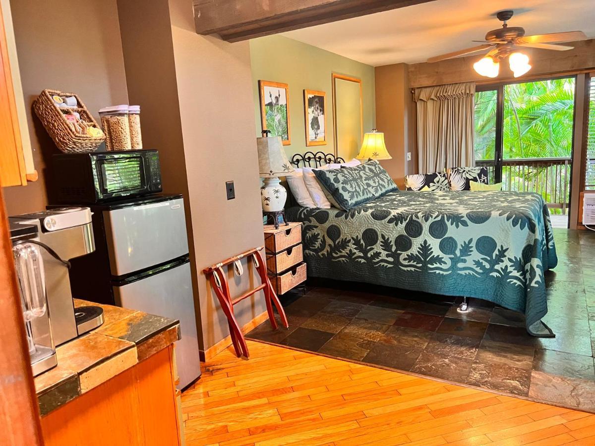 Maui What A Wonderful World Bed & Breakfast ไวเลอา ภายนอก รูปภาพ