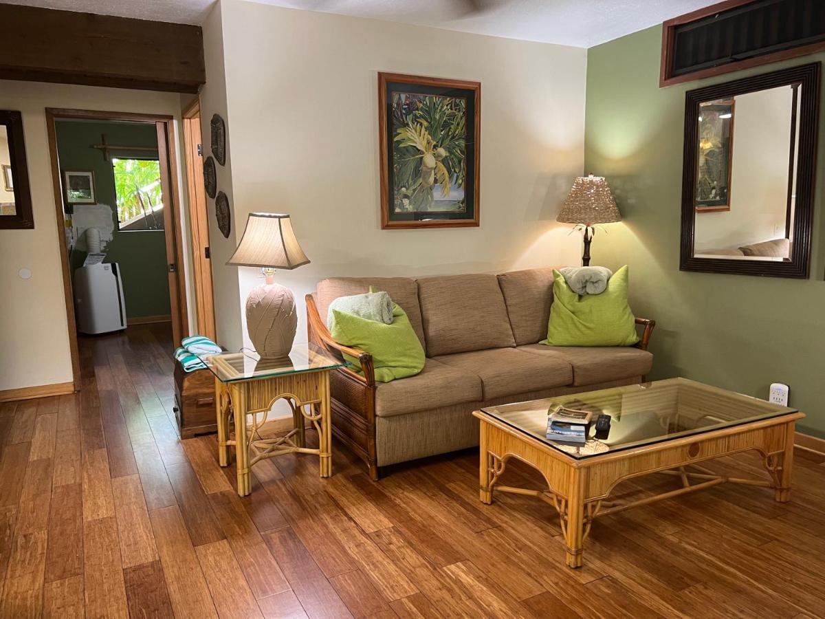 Maui What A Wonderful World Bed & Breakfast ไวเลอา ภายนอก รูปภาพ